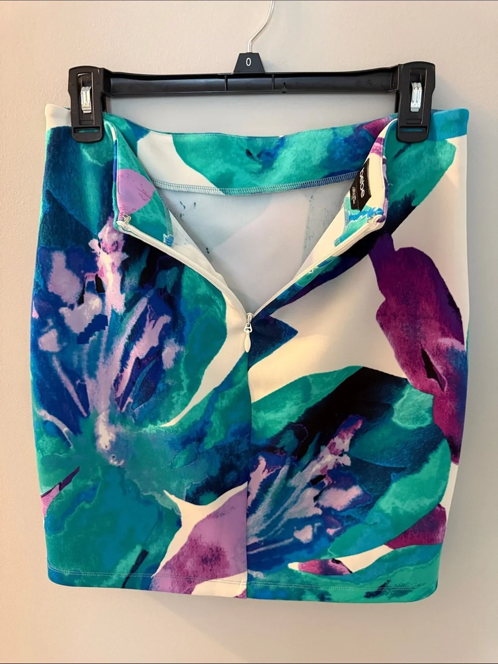 BEBE Teal, Blue & Purple Abstract Pencil Skirt, M